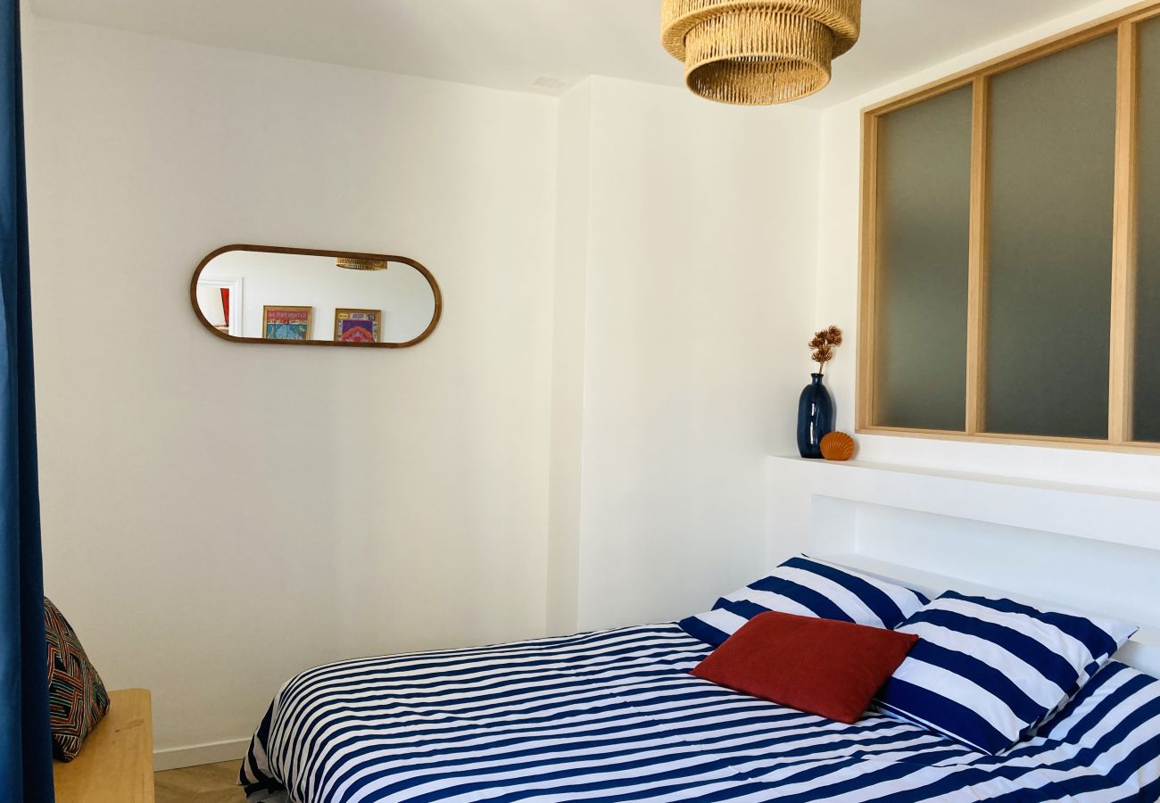 Apartment in Dieppe - RÊVE SALÉ appartement vue mer