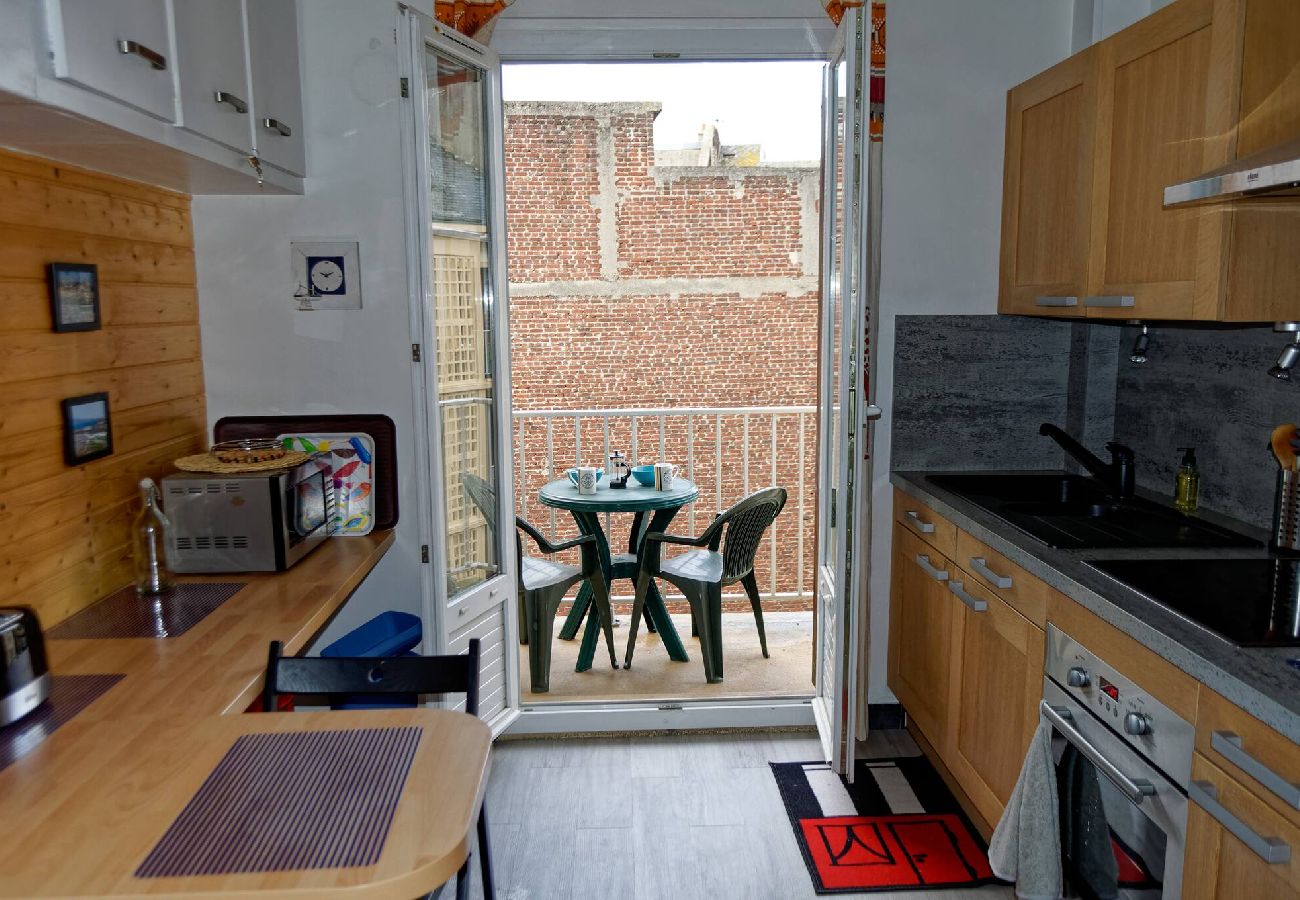 Residence in Dieppe - CERFS VOLANTS Dieppe centre ville