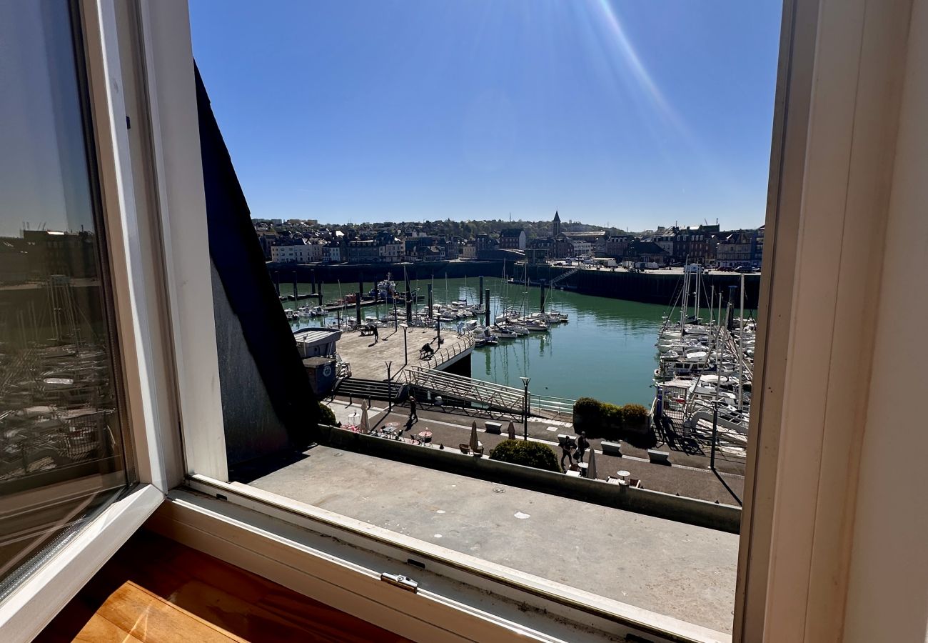 Apartment in Dieppe - CHAMPLAIN DUPLEX Dieppe Vue mer Port de plaisance