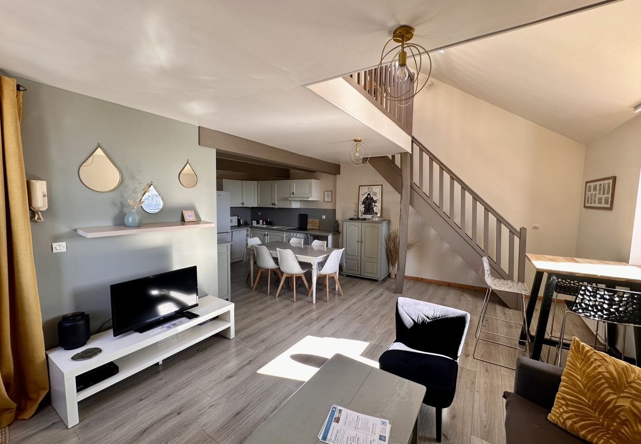 Apartment in Dieppe - CHAMPLAIN DUPLEX Dieppe Vue mer Port de plaisance