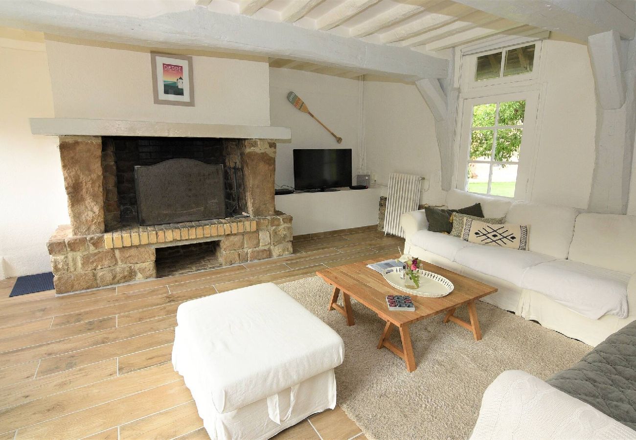 House in Hautot-sur-Mer - CLOSERIE ST REMY Hautot sur mer  3,5 kms Me