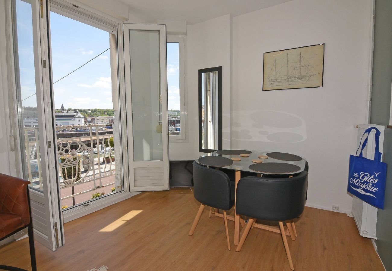 Apartment in Dieppe - ANGO Dieppe centre ville Vue Port
