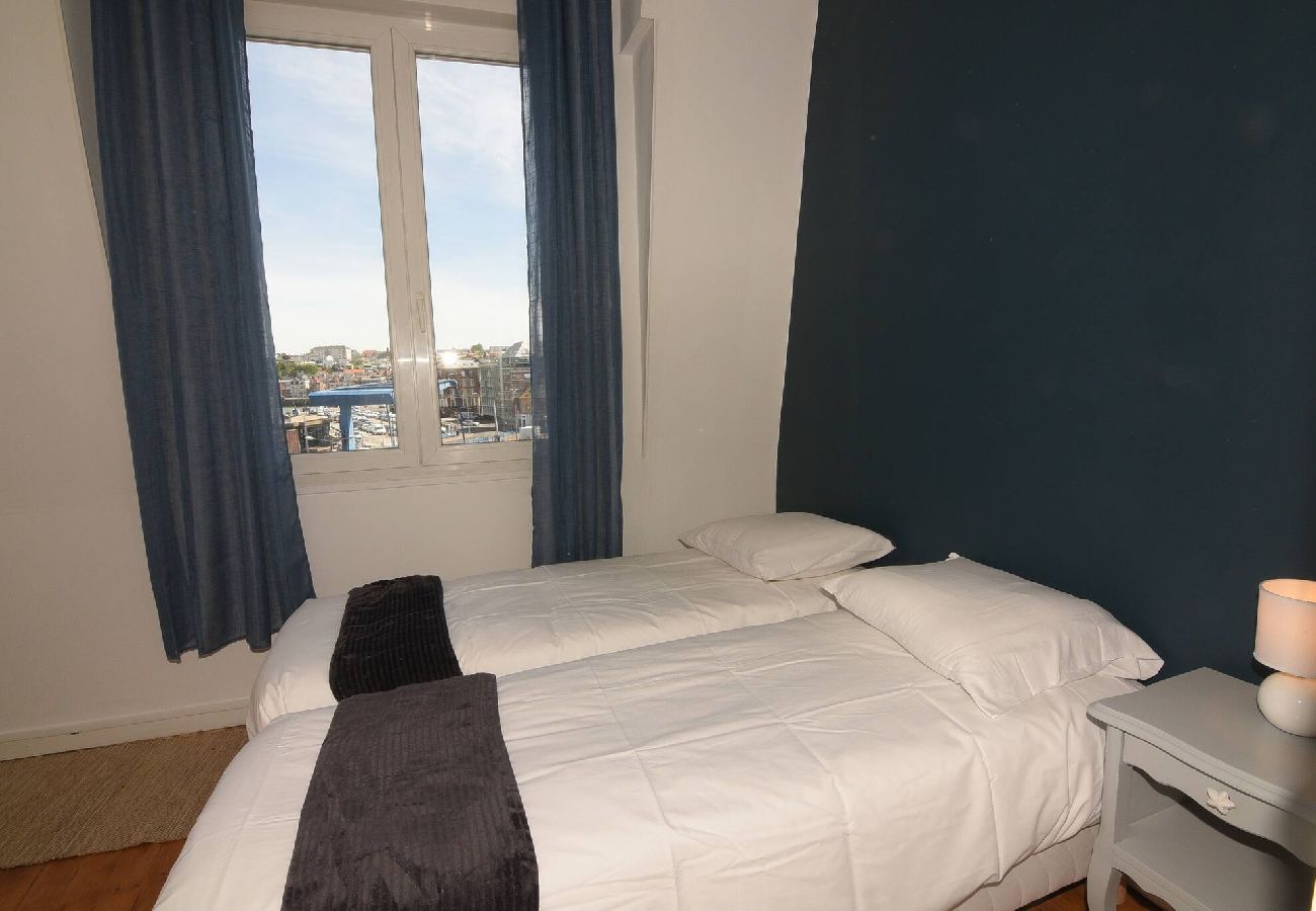Apartment in Dieppe - ANGO Dieppe centre ville Vue Port