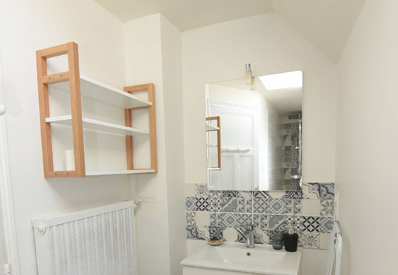 Apartment in Dieppe - ANGO Dieppe centre ville Vue Port