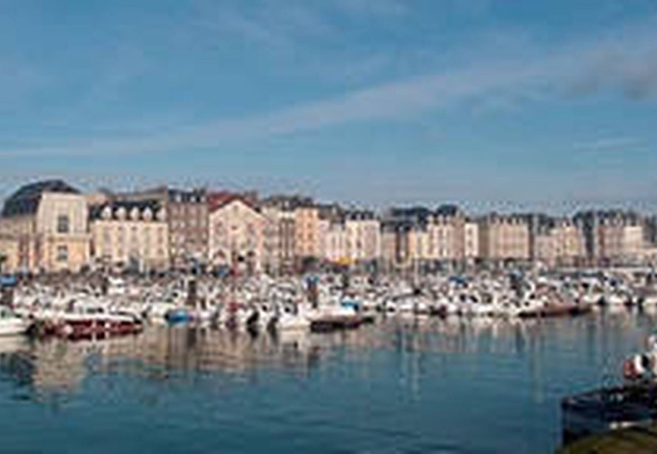 Studio in Dieppe - IVOIRES Dieppe entre le port et la plage