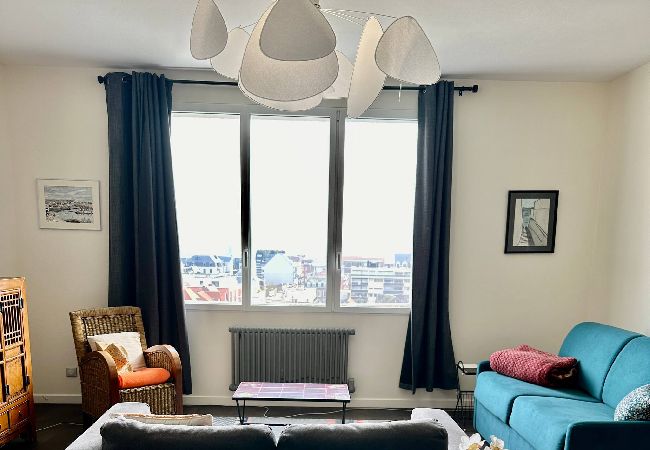 Apartment in Dieppe - GAMBETTA Dieppe Vue et proche centre ville