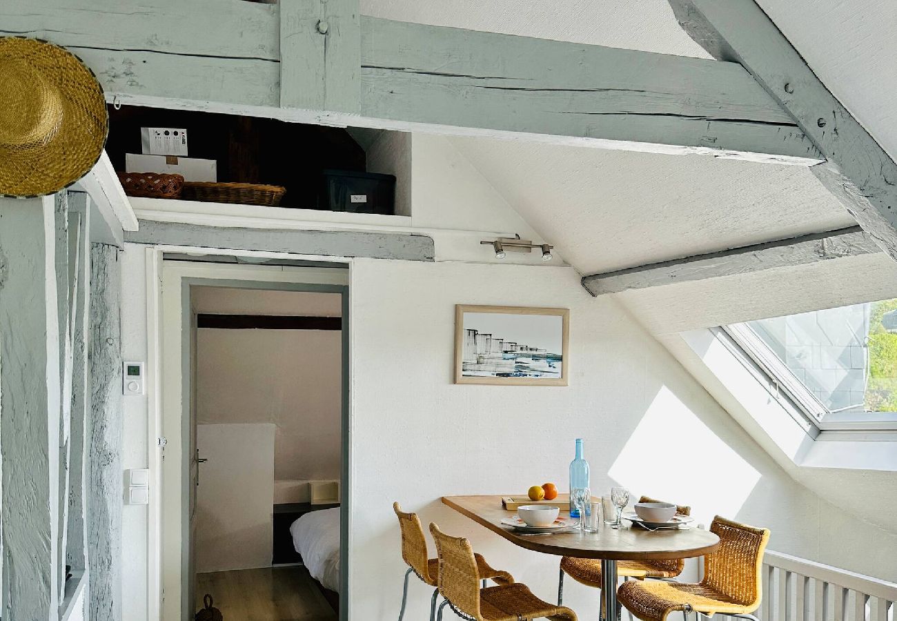 Apartment in Dieppe - CABANE NORMANDE Dieppe Proche centre ville