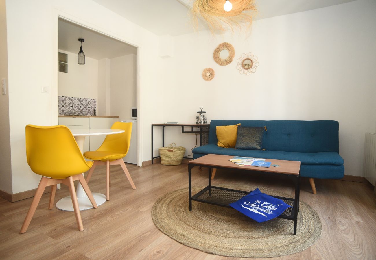 Studio in Dieppe - LOU LA CHALOUPE centre ville rue piétonne