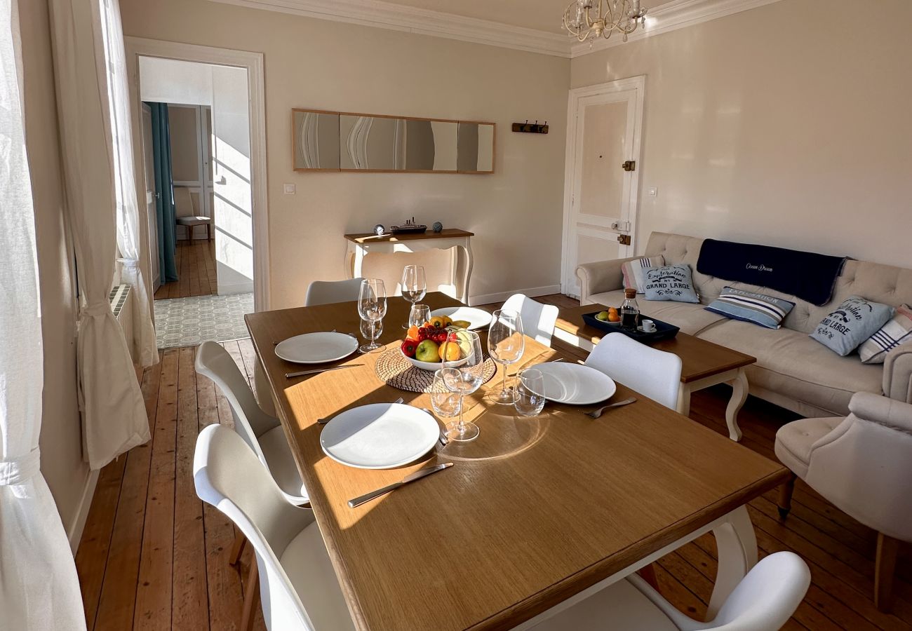 Apartment in Dieppe - PASSAGE NORMAND. BAIL 1 À 10 MOIS