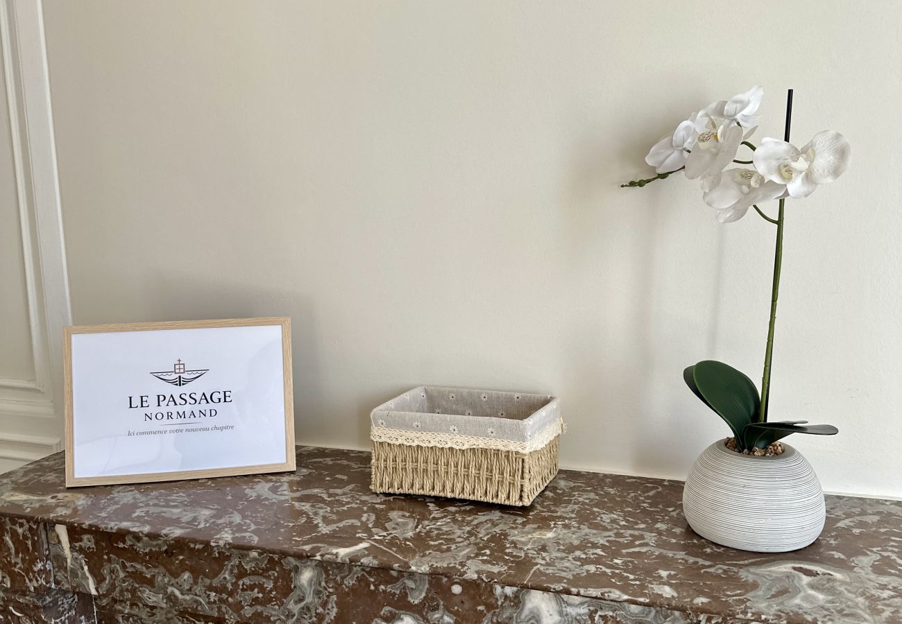 Apartment in Dieppe - PASSAGE NORMAND. BAIL 1 À 10 MOIS