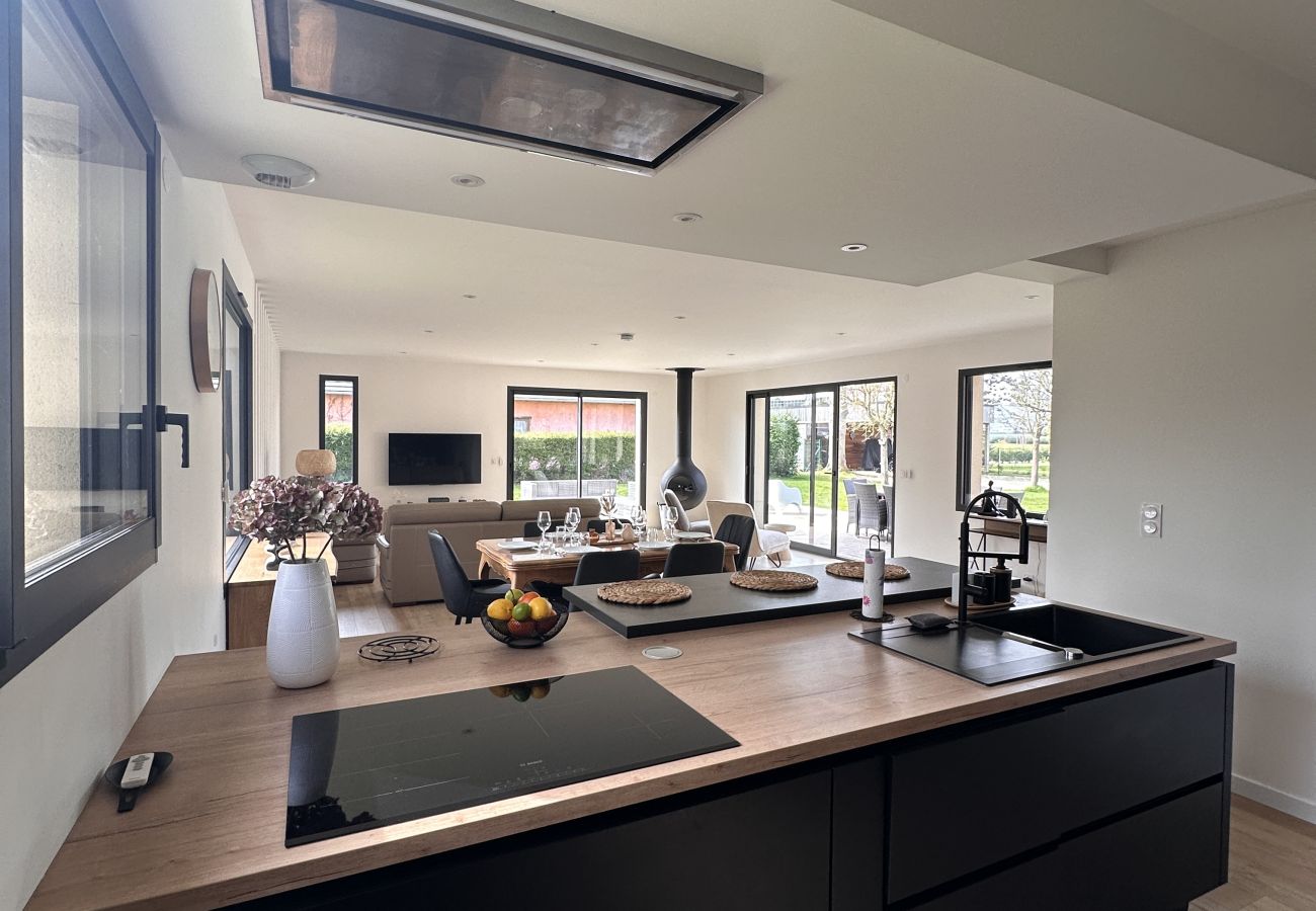 House in La Gaillarde - A L'OMBRE DES POMMIERS