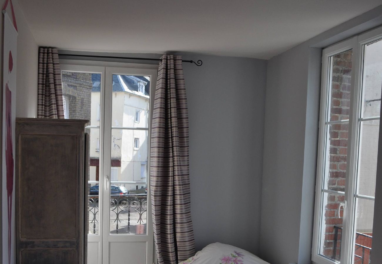 Appartement à Dieppe - MAISON DE JEANNE Dieppe entre le port et la plage