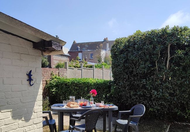 Maison à Dieppe - CABANE DE BONSECOURS Neuville les Dieppe Rando