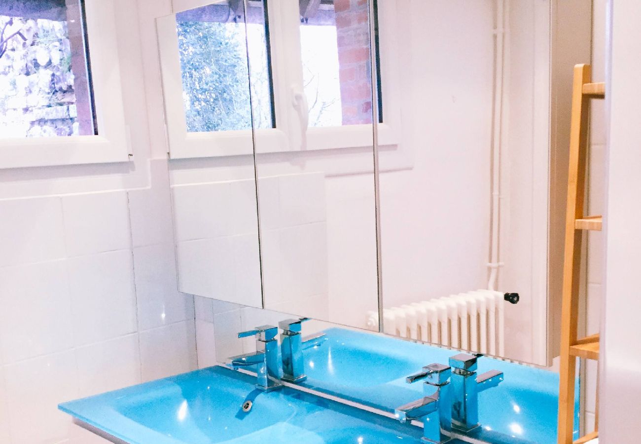 Maison à Hautot-sur-Mer - CLOSERIE ST REMY Hautot sur mer  3,5 kms Me