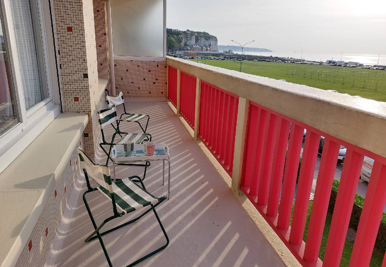Appartement à Dieppe - DIEPPE PLAGE vue Mer avec balcon