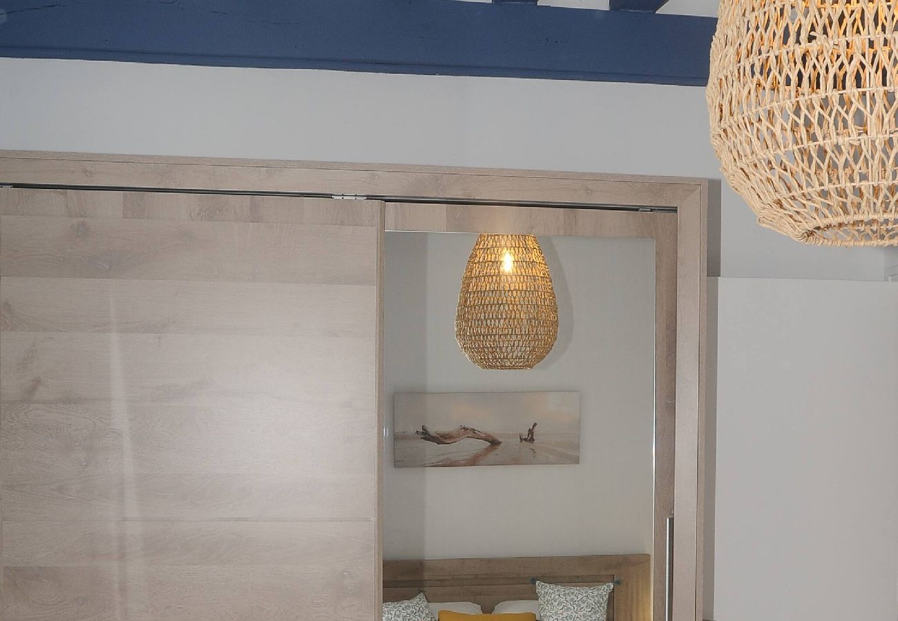 Appartement à Dieppe - COLOMBAGE BLEU Dieppe entre le port et la plage