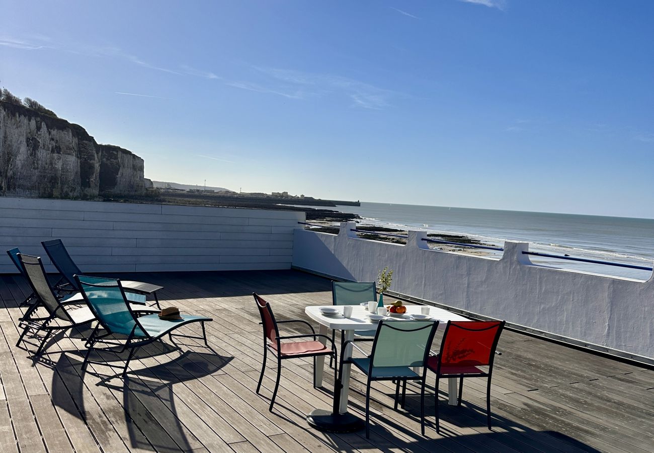 Appartement à Neuville-lès-Dieppe - VUE MER EXCEPTIONNELLE – accès plage de Puys