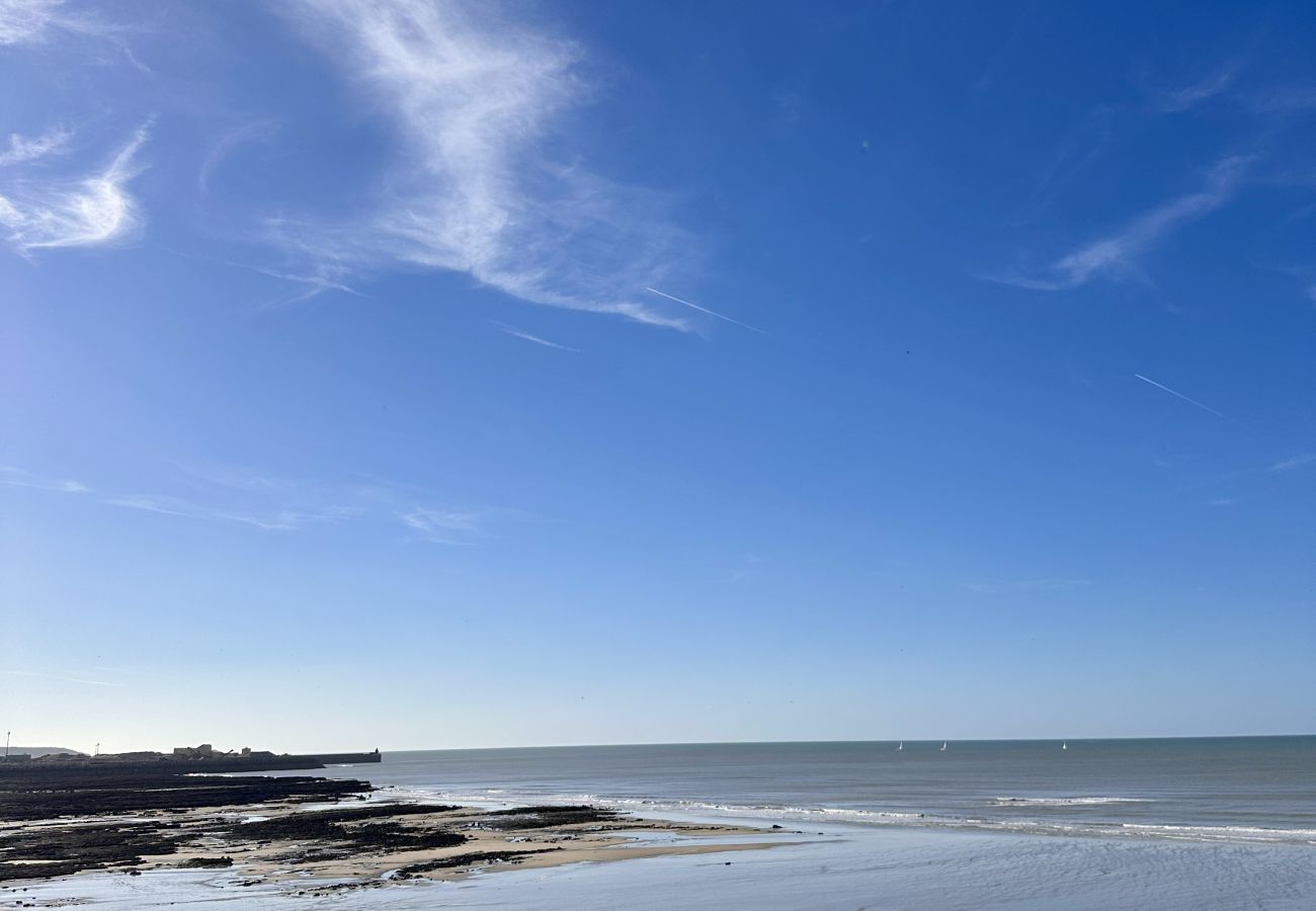 Appartement à Neuville-lès-Dieppe - VUE MER EXCEPTIONNELLE – accès plage de Puys