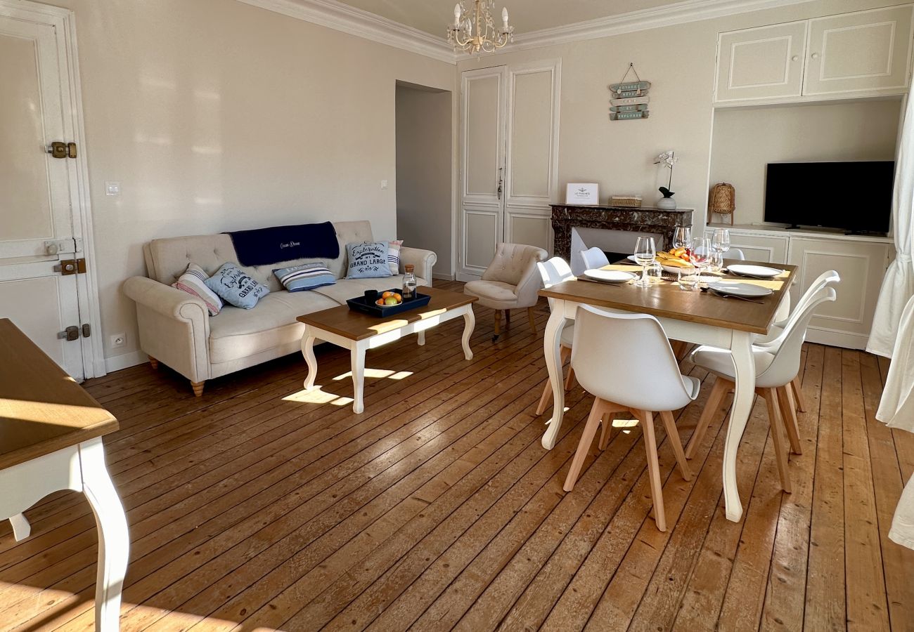 Appartement à Dieppe - PASSAGE NORMAND. BAIL 1 À 10 MOIS