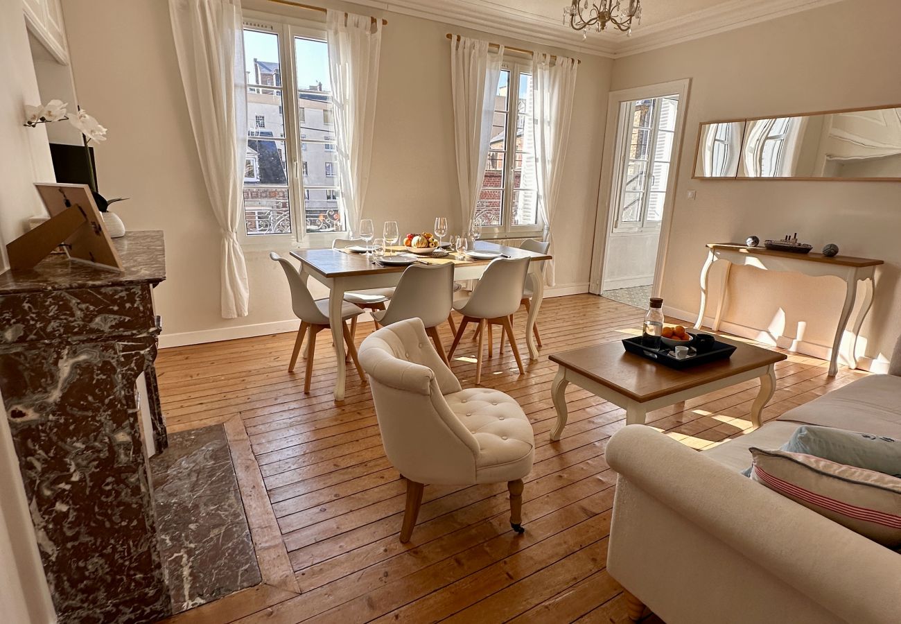 Appartement à Dieppe - PASSAGE NORMAND. BAIL 1 À 10 MOIS